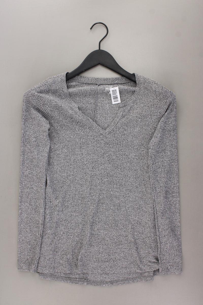 Hollister Shirt mit V-Ausschnitt Gr. XS 3/4 Ärmel grau aus Viskose