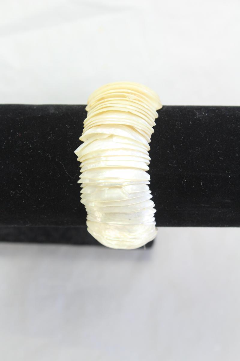 Armband creme