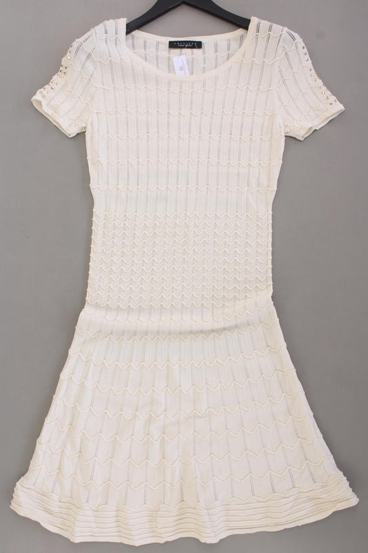 Twin Set Strickkleid Gr. 40 neuwertig Kurzarm mit Nieten creme aus Viskose