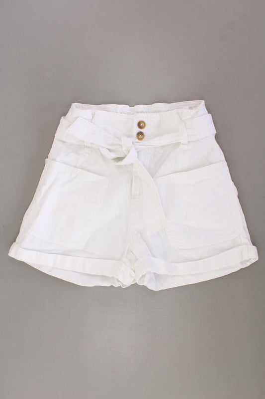 Bershka Shorts Gr. 36 weiß aus Baumwolle