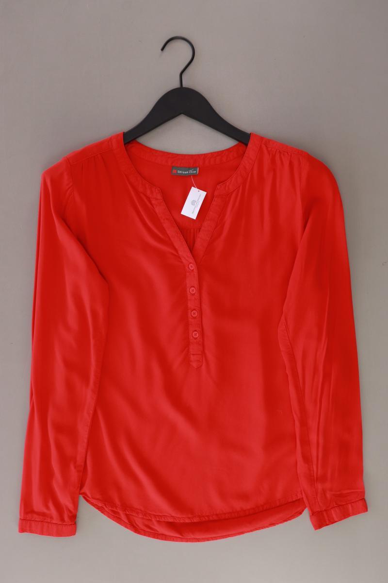 Second Hand Outfit Größe XS mit Street One Langarmbluse in Gr. 34 und Tuch