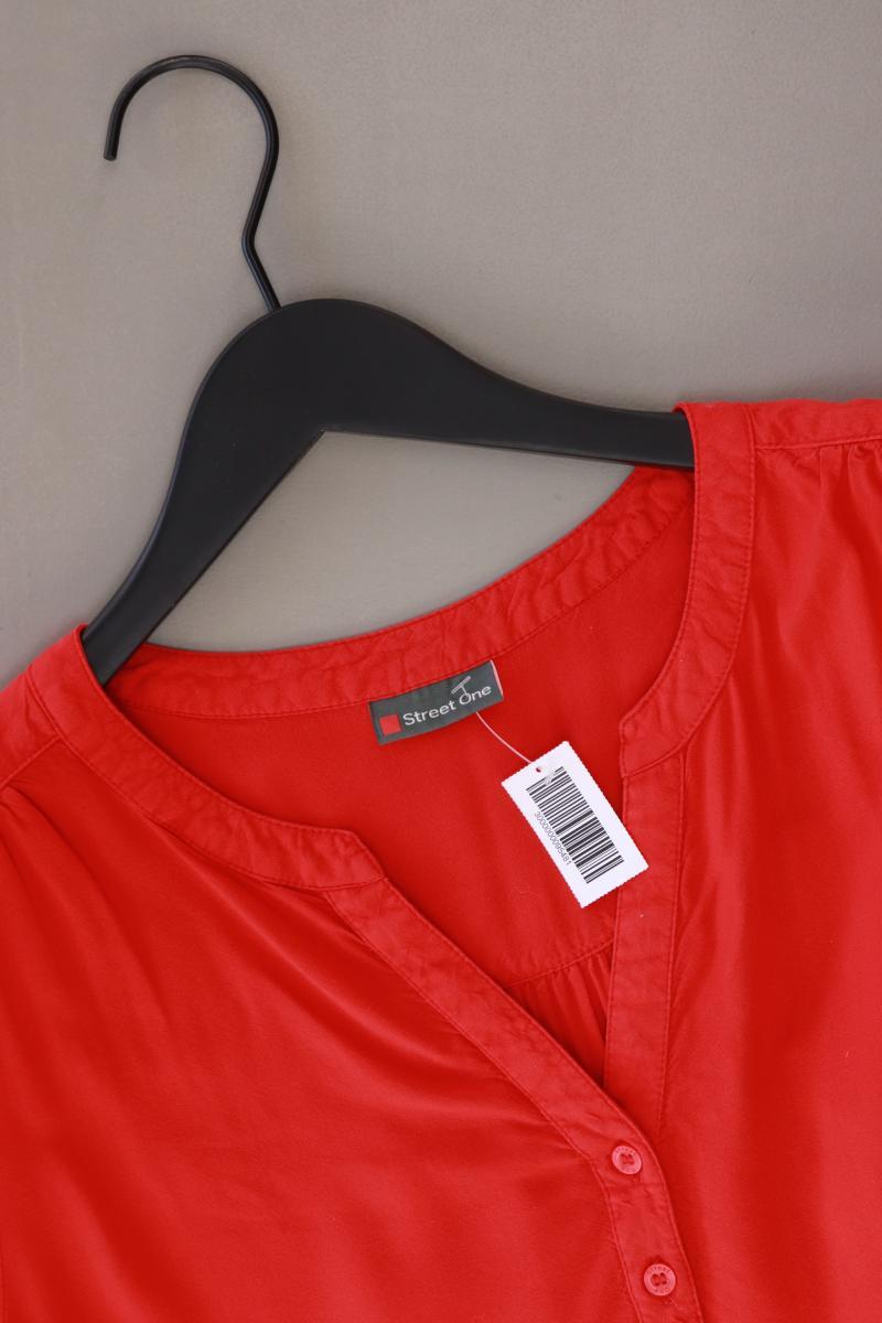 Second Hand Outfit Größe XS mit Street One Langarmbluse in Gr. 34 und Tuch