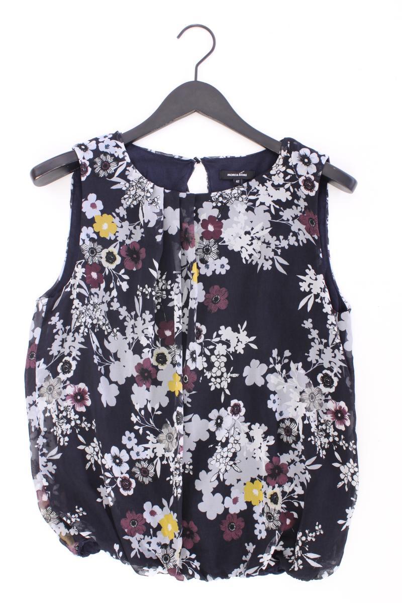 Second Hand Outfit Größe L mit More&More Ärmellose Bluse in Gr. 42 und Halskette