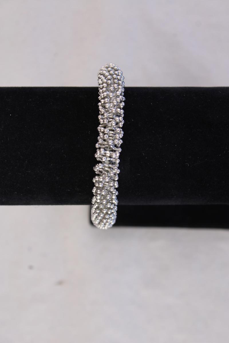 Second Hand Outfit Größe L mit Only T-Shirt in Gr. L und Armband