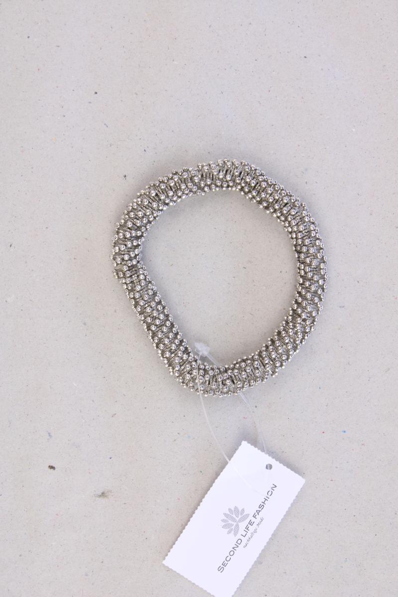 Second Hand Outfit Größe L mit Only T-Shirt in Gr. L und Armband