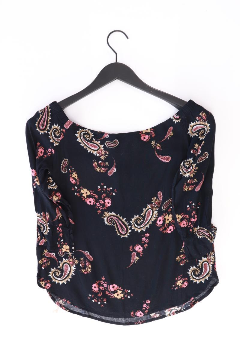 Second Hand Outfit Größe S mit Vero Moda Regular Bluse in Gr. S und Armband