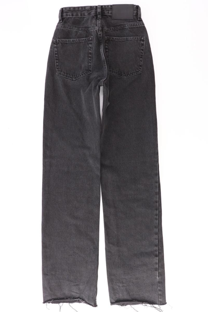 Pull&Bear Mom Jeans Gr. 32 schwarz aus Baumwolle