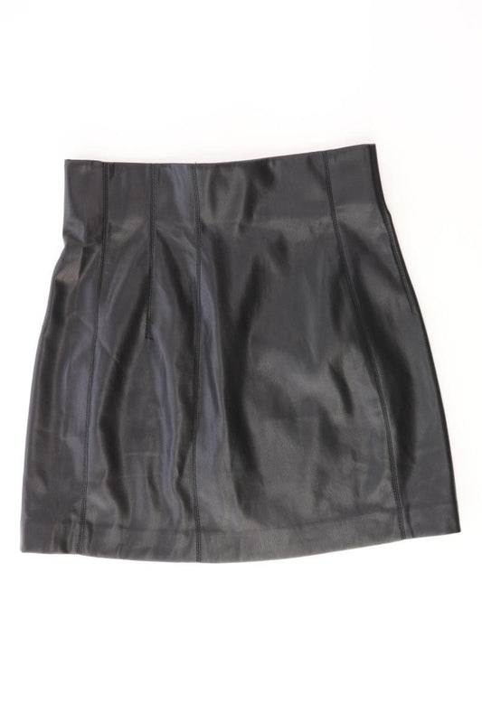 Zara Kunstlederrock Gr. S schwarz