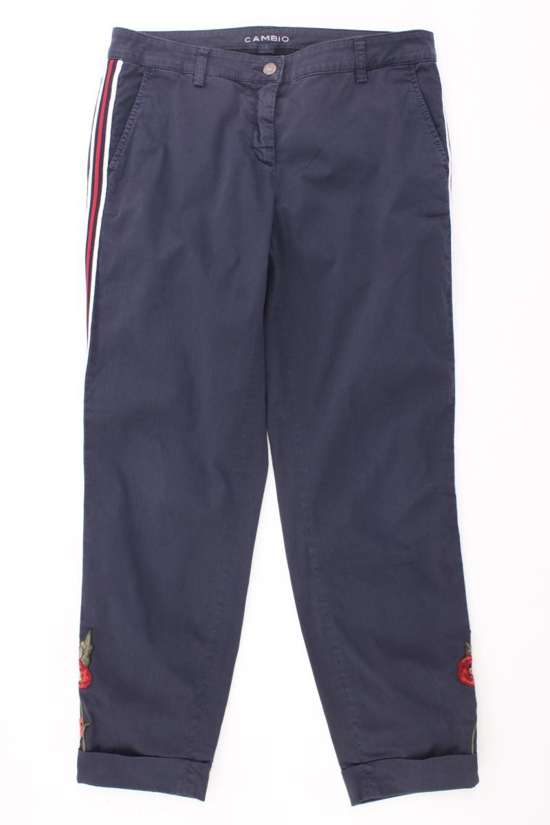 Second Hand Outfit Größe M mit More&More Kurzarmbluse in Gr. 38 und Halskette