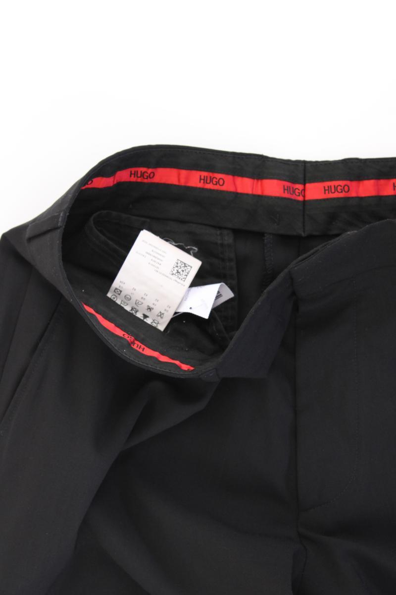 Second Hand Outfit Größe L mit Hugo Boss Poloshirt in Gr. L und Gürtel