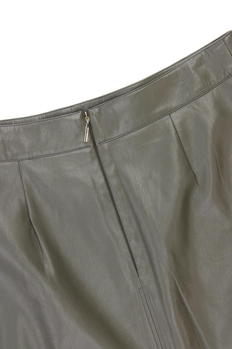 comma, Kunstlederrock Gr. 36 neuwertig olivgrün aus Polyester