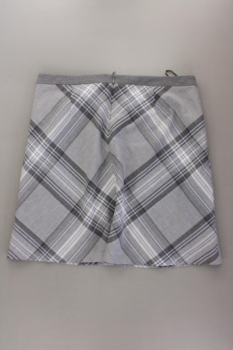 Street One Rock Gr. 42 kariert neuwertig grau aus Polyester