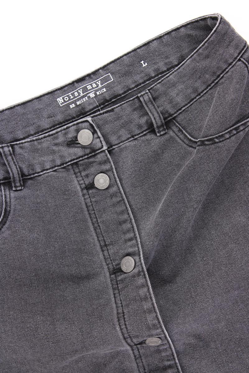 Second Hand Outfit Größe L mit Taifun Strickjacke in Gr. 42 und Halskette