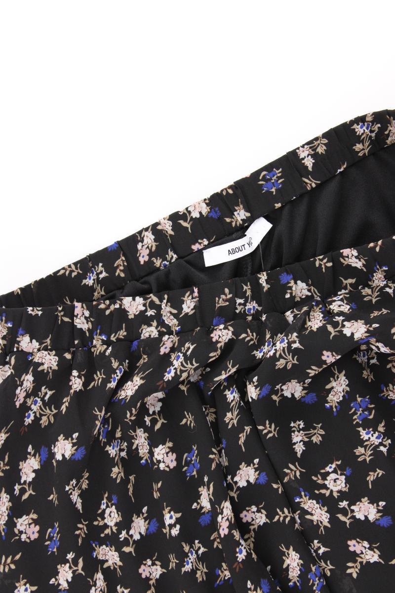 About You Stretchrock Gr. 42 mit Blumenmuster schwarz aus Polyester