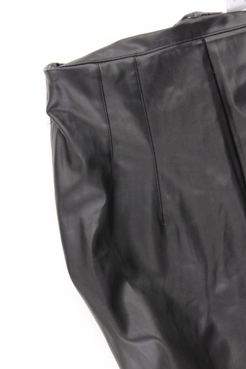 Zara Kunstlederhose Gr. M schwarz aus Polyurethan