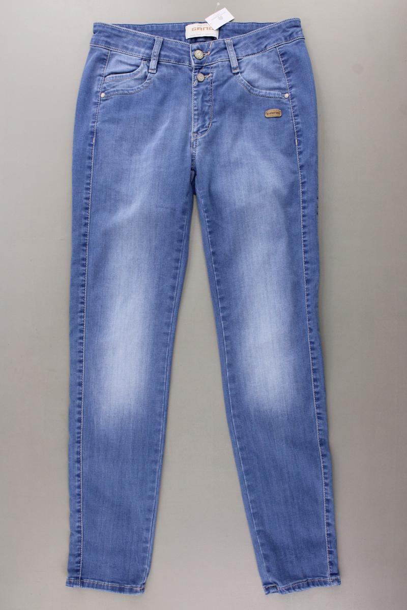 Second Hand Outfit Größe S mit Cropped Shirt in Gr. S und Halskette