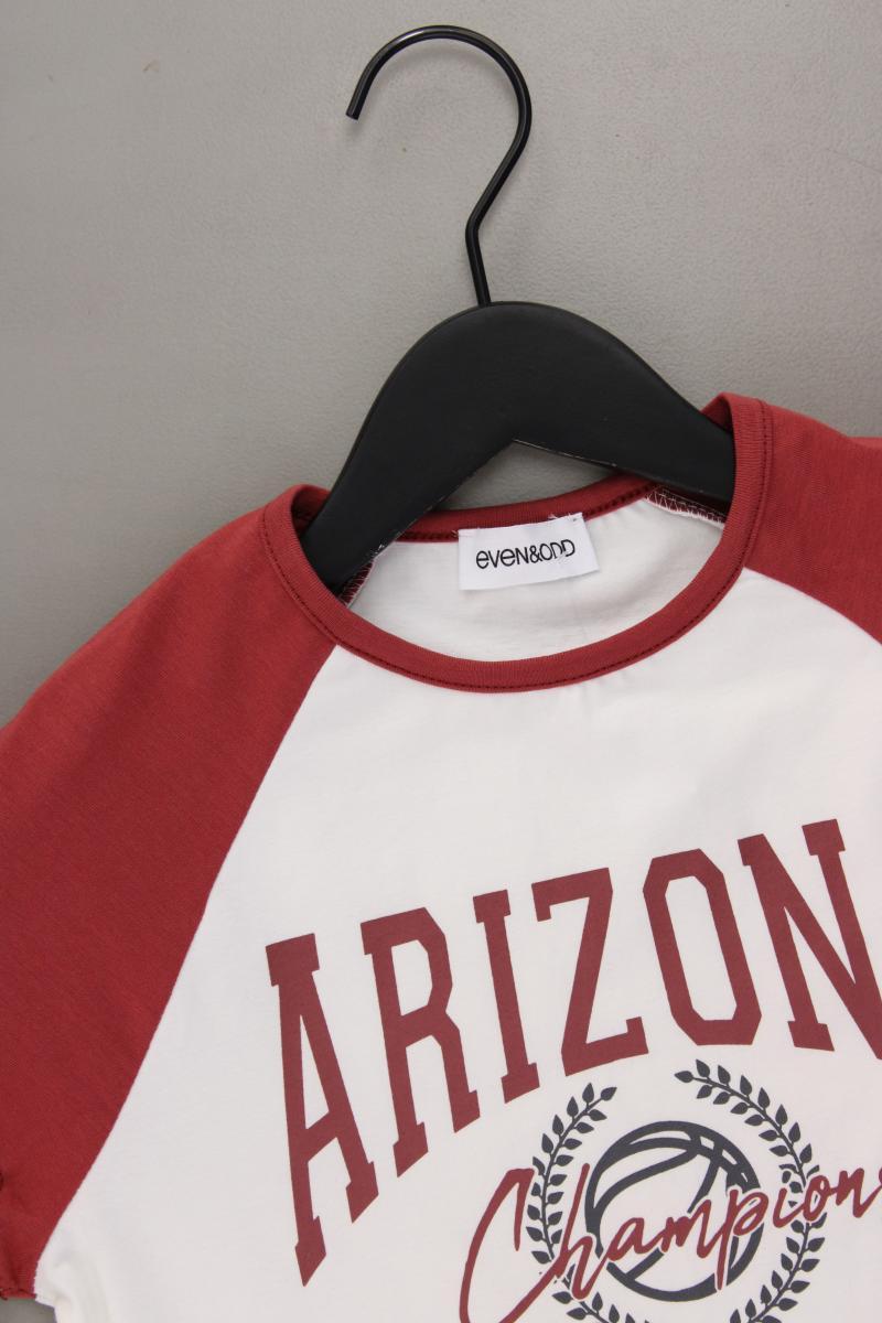 Second Hand Outfit Größe M mit Even & Odd Cropped Shirt in Gr. M und Halskette