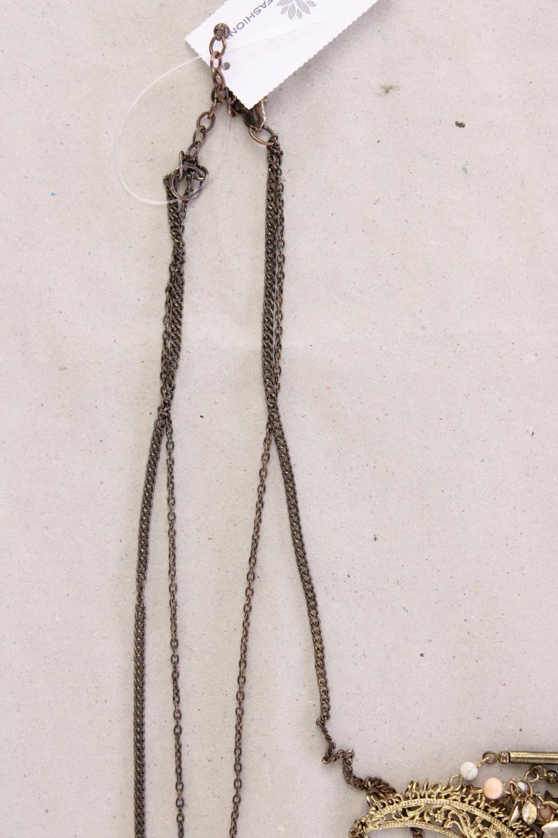 Second Hand Outfit Größe XL mit Esisto Cashmerepullover in Gr. XL und Halskette