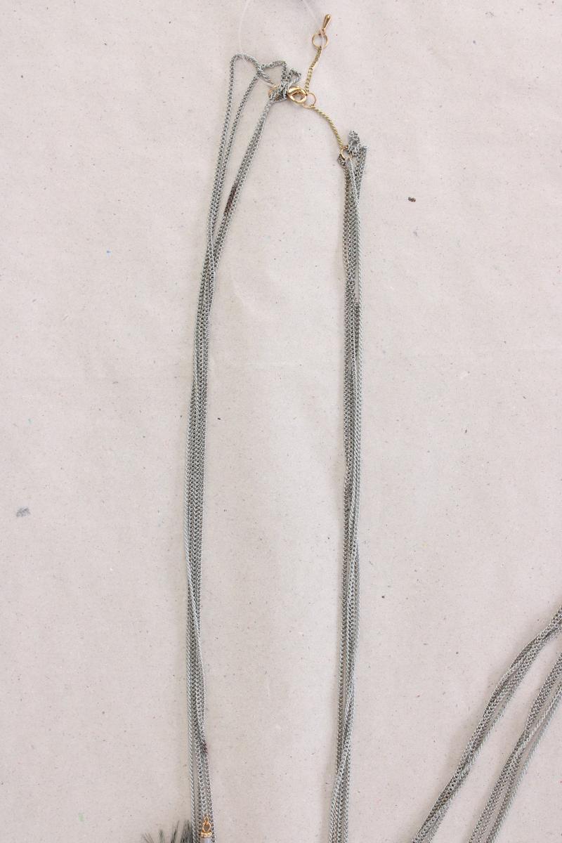 Halskette grau