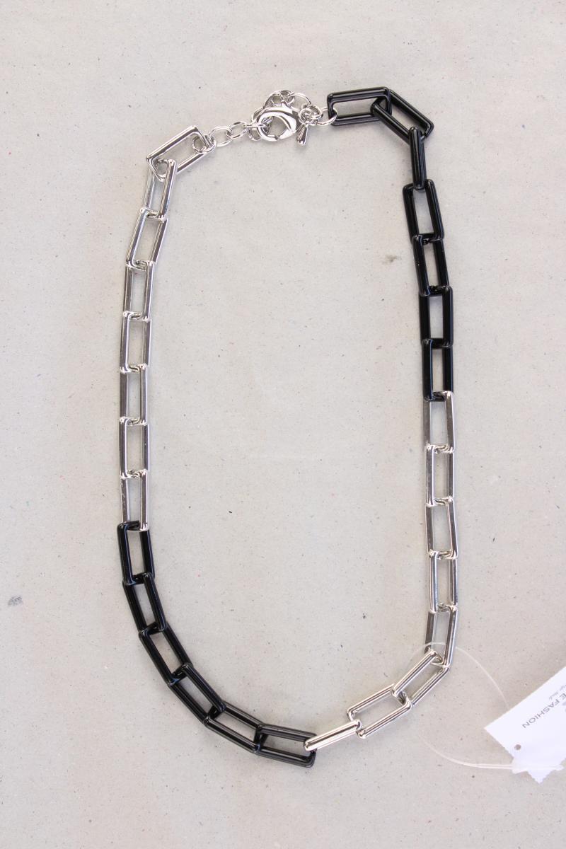 Second Hand Outfit Größe XXXL mit Tom Tailor Ärmellose Bluse in Gr. XXXL