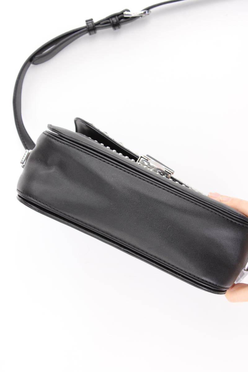 Liu Jo Schultertasche mit Nieten schwarz aus Kunstleder