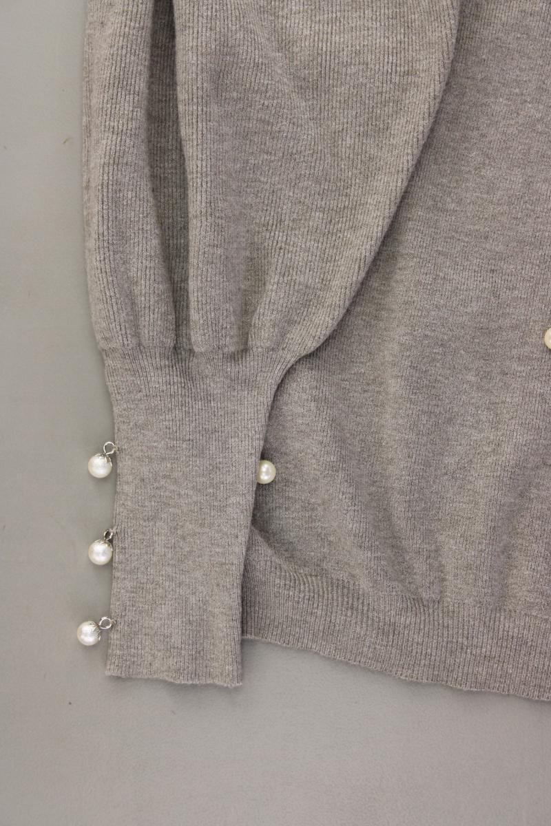Pullover mit Perlen Gr. S neuwertig grau aus Rayon