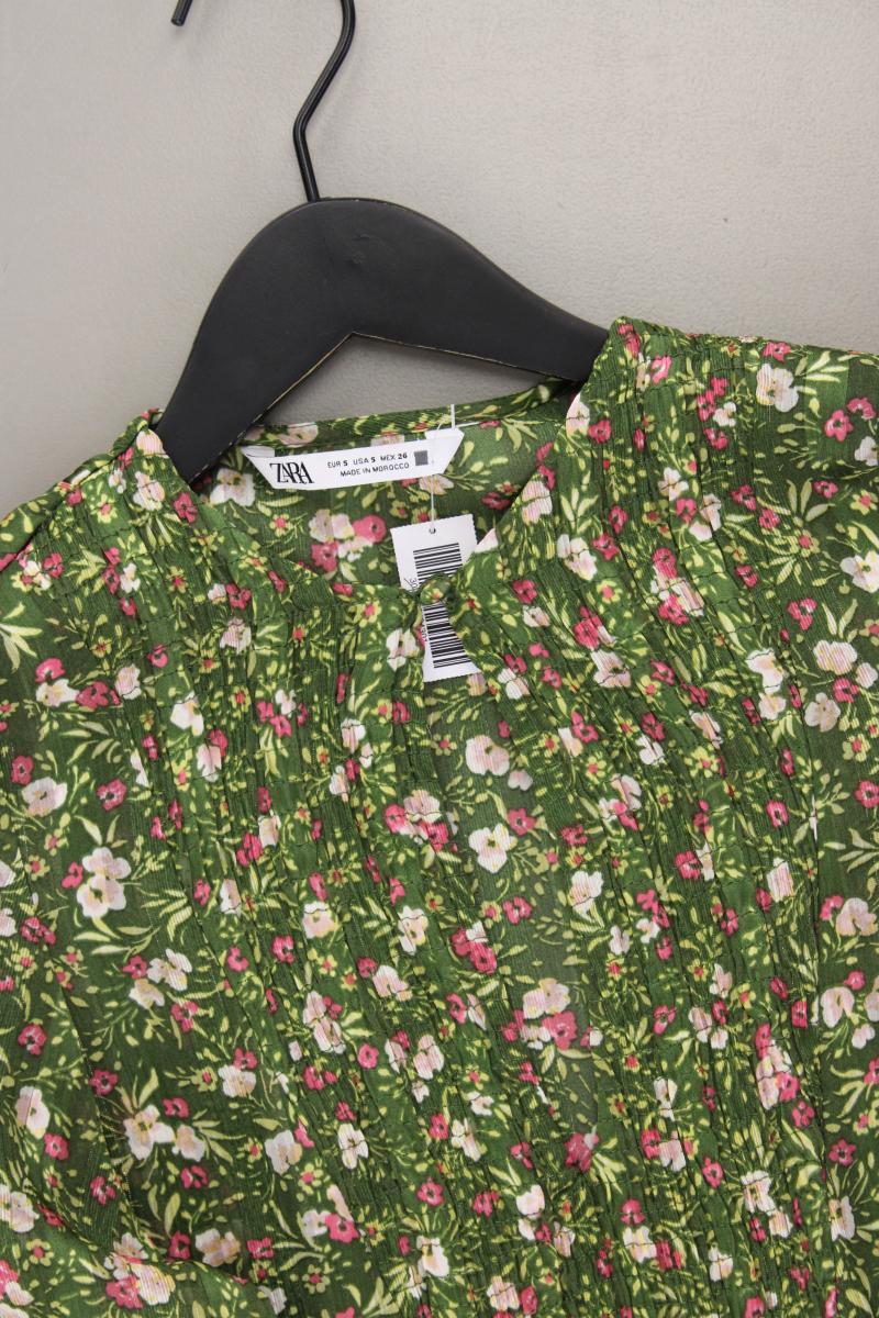 Zara Langarmkleid Gr. S mit Blumenmuster neuwertig grün aus Polyester