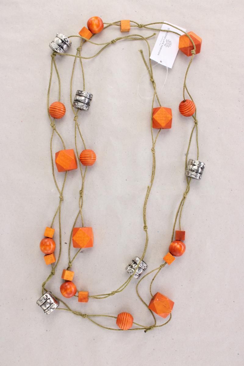 Second Hand Outfit Größe L mit Cecil Printshirt in Gr. L und Halskette