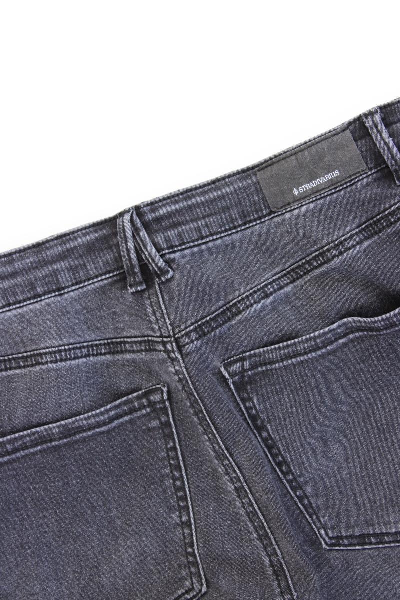 Stradivarius Skinny Jeans Gr. 44 grau