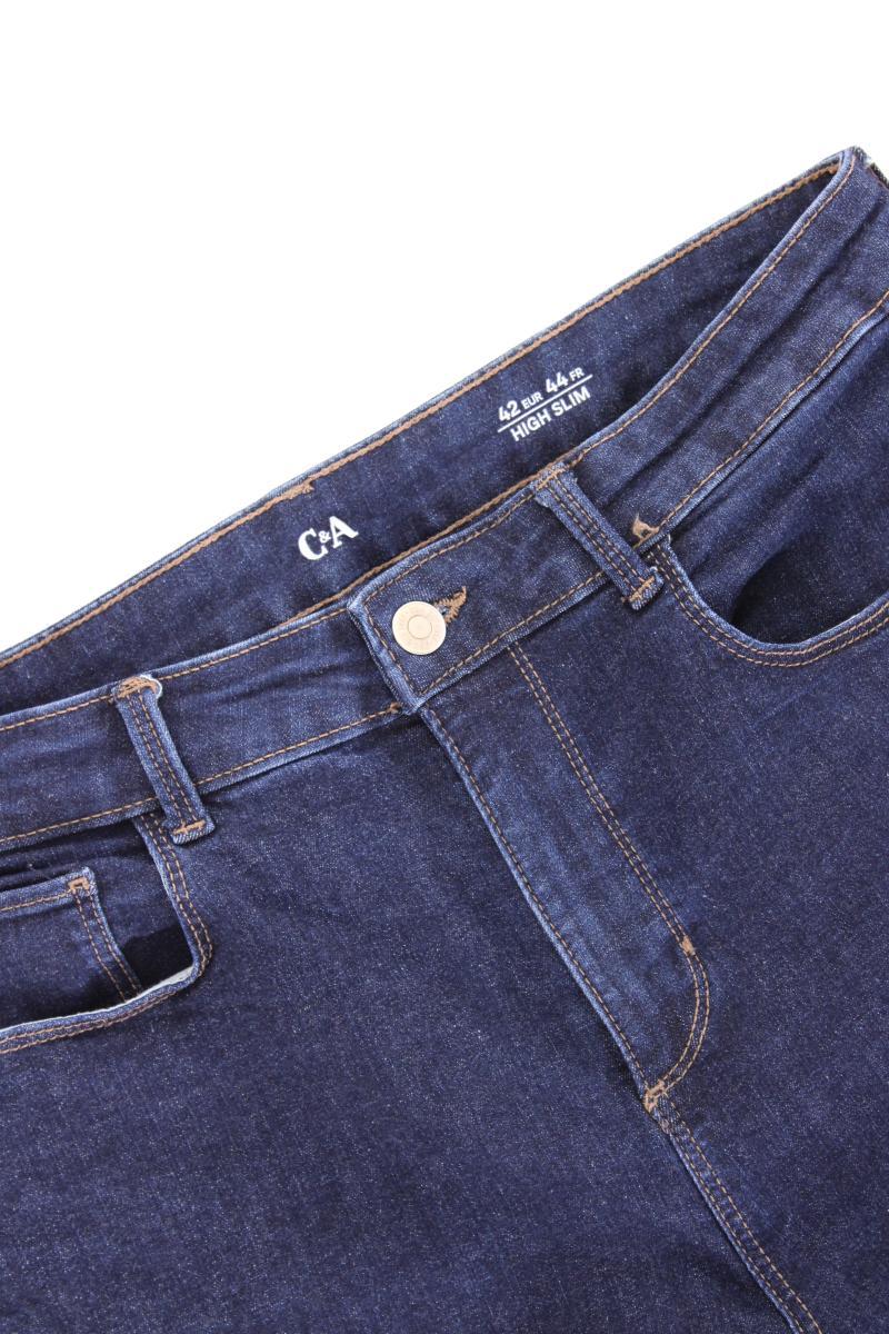 Second Hand Outfit Größe L mit Norr Langarmbluse in Gr. L und Halskette