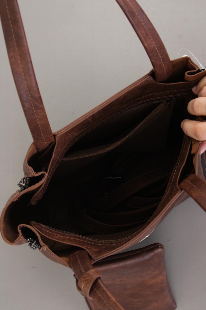 Charm London Tasche neuwertig braun aus Kunstleder