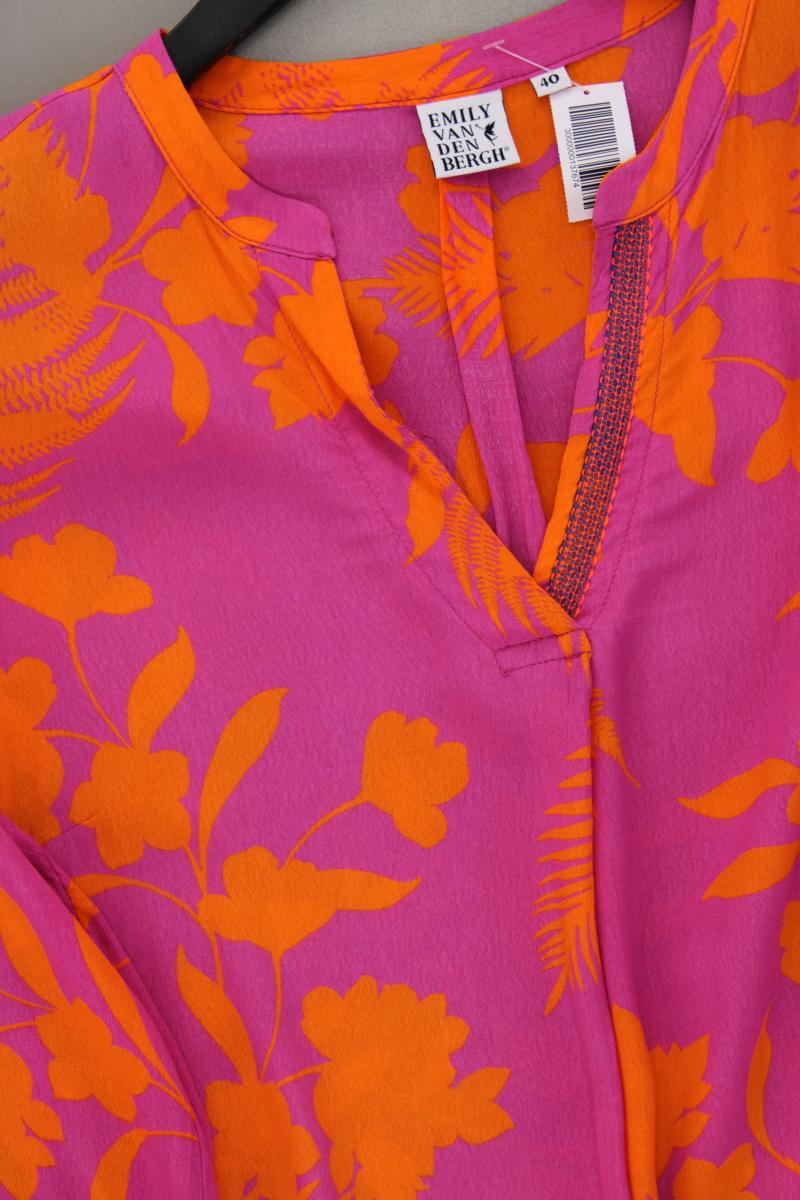 Emily van den Bergh Midikleid Gr. 40 mit Blumenmuster neuwertig 3/4 Ärmel lila