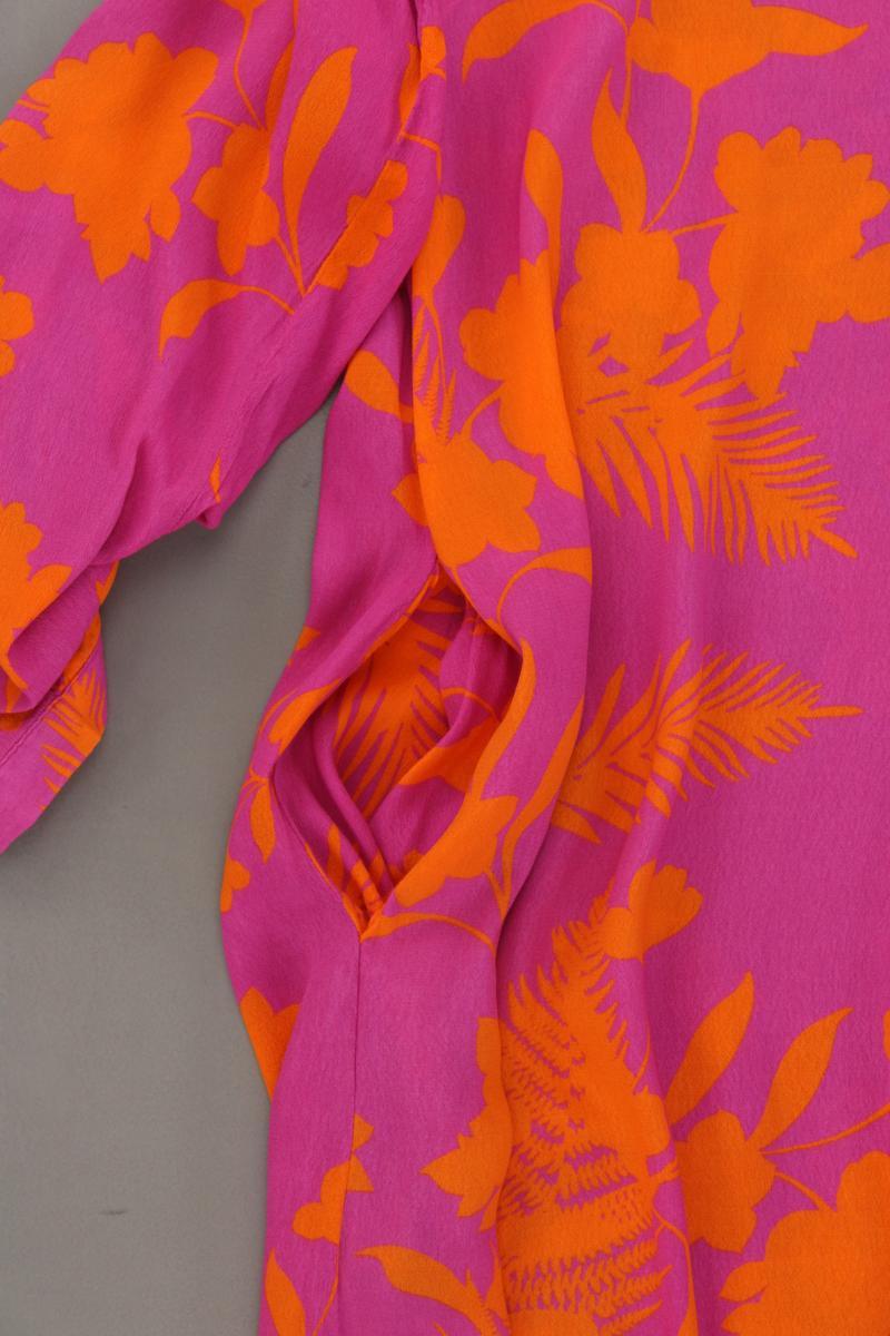 Emily van den Bergh Midikleid Gr. 40 mit Blumenmuster neuwertig 3/4 Ärmel lila