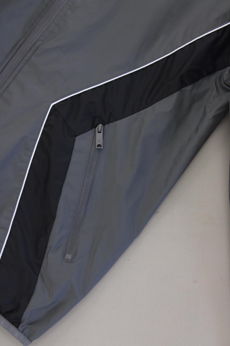 Nike Jordan Jacke Gr. XS neuwertig grau aus Nylon