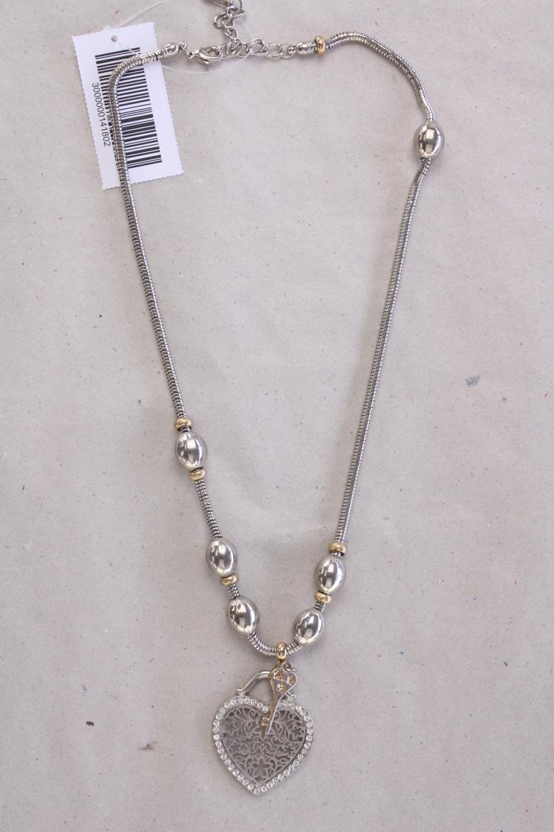 Second Hand Outfit Größe M mit Trägertop in Gr. M, Shorts in Gr. 38