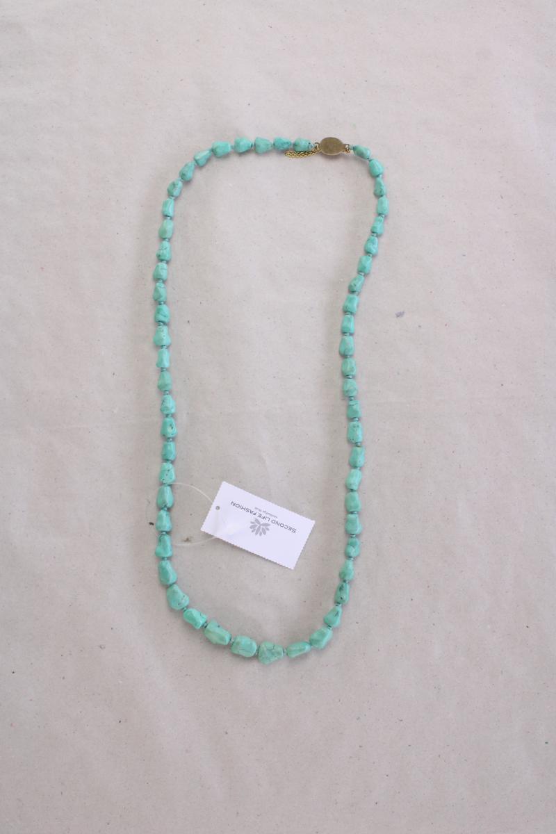 Second Hand Outfit Größe L mit Laura Kent Printshirt in Gr. 42 und Halskette