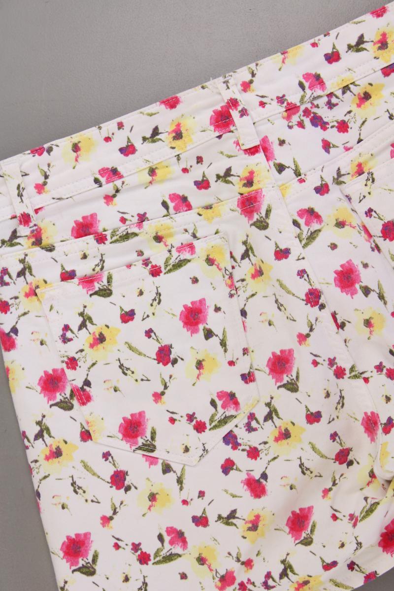 Zara Shorts Gr. 40 mit Blumenmuster creme aus Baumwolle