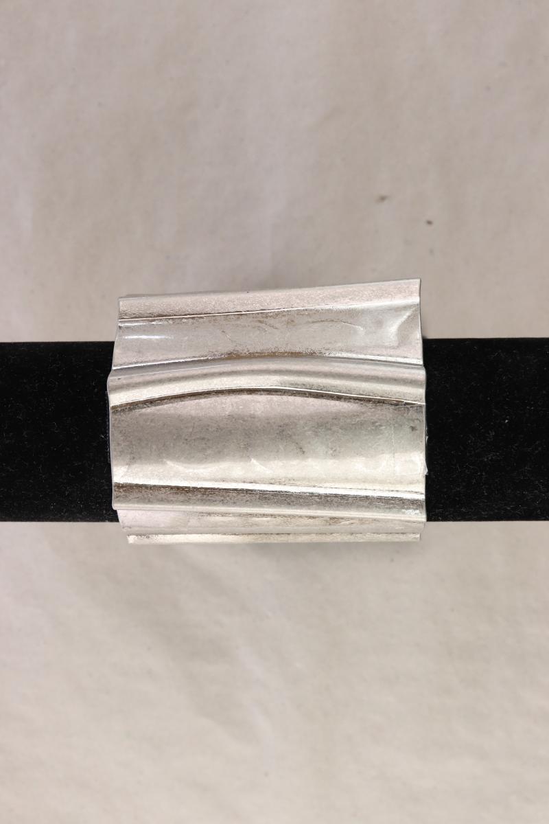 Second Hand Outfit Größe M mit Esprit Langarmbluse in Gr. 40 und Armband