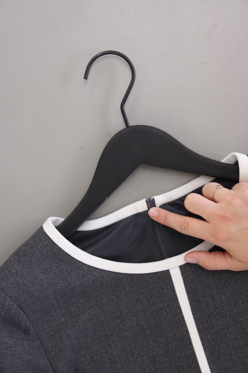 Riani Bleistiftkleid Gr. 34 Langarm grau