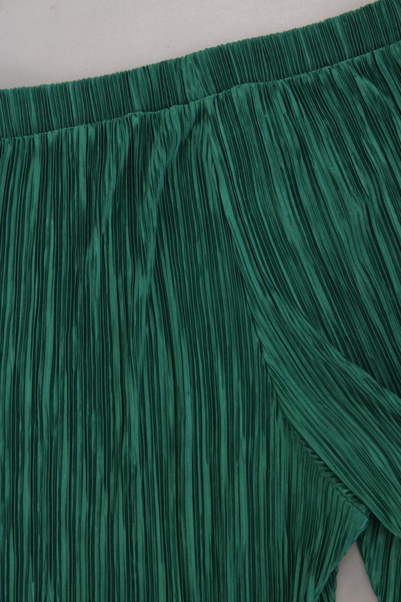 Zara Stoffhose Gr. M neuwertig grün aus Polyester