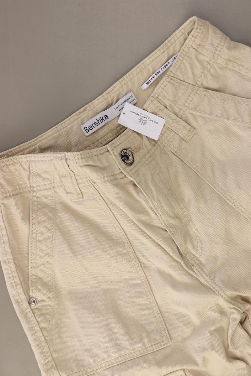 Bershka Cargohose Gr. 32 creme aus Baumwolle