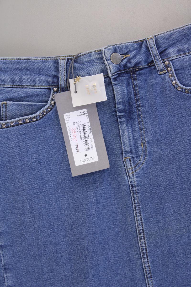 Second Hand Outfit Größe S mit Pull&Bear Strickjacke in Gr. S und Halskette