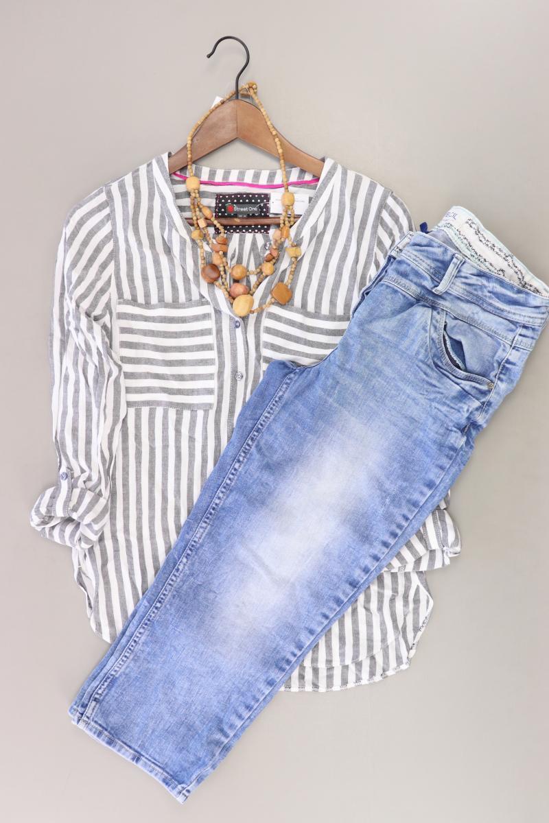 Lässiges Second Hand Freizeitoutfit in grau Größe S